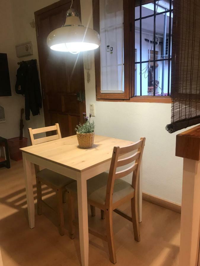 Apartamento En Corrala Madrid Exterior photo